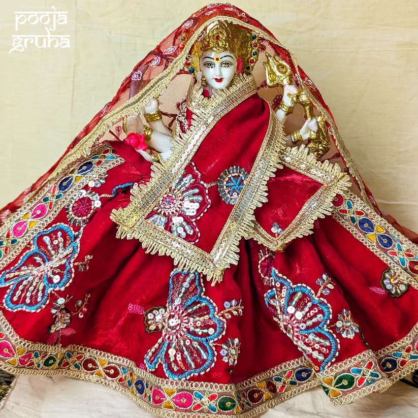 Shringarini Mata Rani Lehenga Set